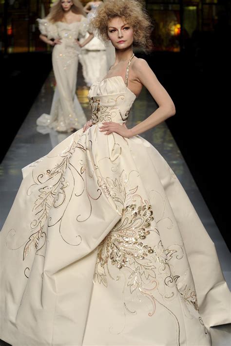 dior couture wedding dress